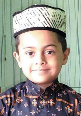 नौ साल का सैयद हाशिम रिज़वी रोजा रख रहा