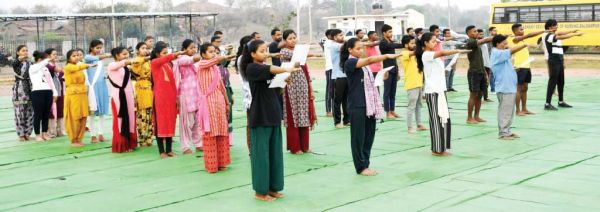 पुलिस अफसरों और कर्मियों को प्रशिक्षण