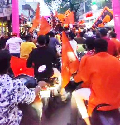 नवरात्र पर शहर में निकली भव्य बाइक शोभायात्रा 