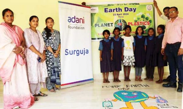 परसा में उत्साह के साथ मनाया पृथ्वी दिवस