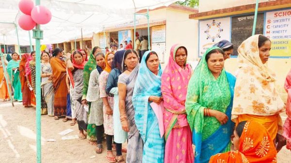 दोपहर 1 बजे तक दुर्ग में 48 फीसदी मतदान
