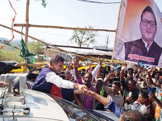 भाजपा प्रदेशाध्यक्ष ने कोरापुट में किया चुनावी जनसंपर्क