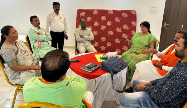 झारखंड में सरगुजा के भाजपा नेता कर रहे प्रचार- प्रसार
