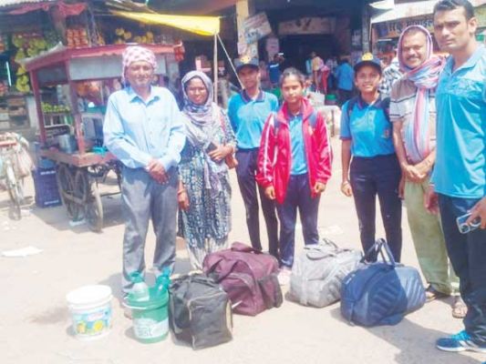 राष्ट्रीय ट्रैकिंग कैम्प से लौटे कोंडागांव-शामपुर के कैडेट्स