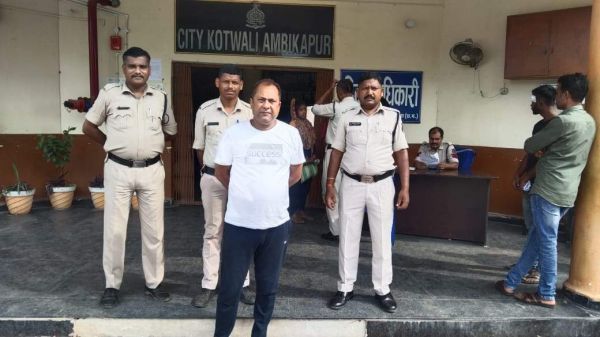 कारोबार में रकम निवेश के नाम पर 2 करोड़ से अधिक की ठगी, एक और आरोपी कोलकाता से  गिरफ्तार