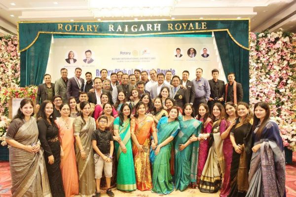 रोटरी क्लब ऑफ रायगढ़ रायल की नई कार्यकारिणी ने ली शपथ