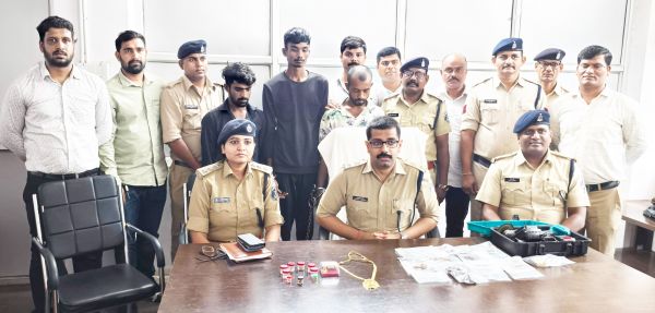 घरों में चोरी, दुर्ग के 3 आरोपी गिरफ्तार 7.20 लाख का सामान जब्त
