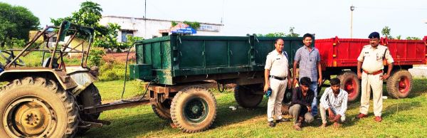 ट्रॉली चोरी, 2 आरोपी गिरफ्तार 