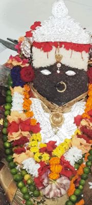 शीतला शक्ति पीठ में आस्था के दीप जगमगाए