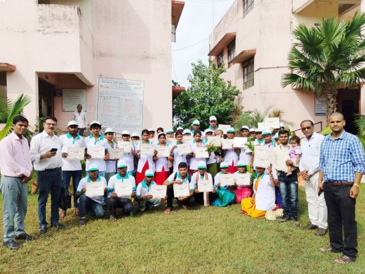 विशेष पिछड़ी जनजाति बैगा के युवाओं को मिली उन्नत कृषि व नर्सरी तैयार करने की ट्रेनिंग